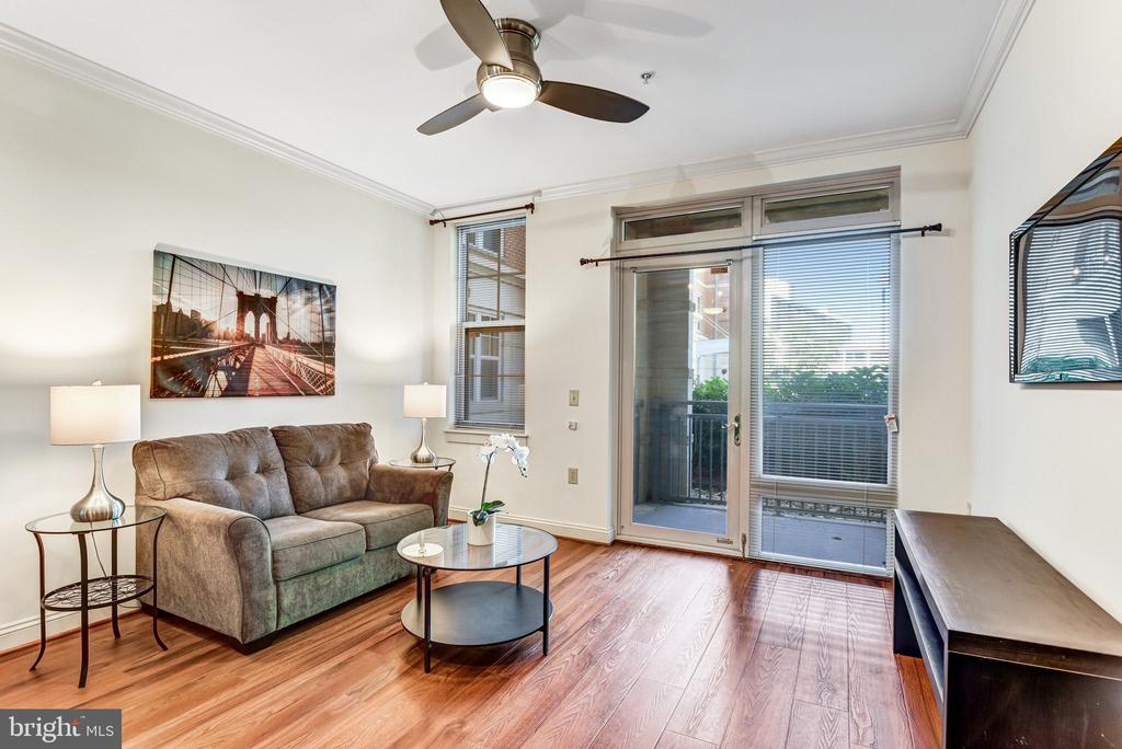 11770 SUNRISE VALLEY DRIVE Unit: 118