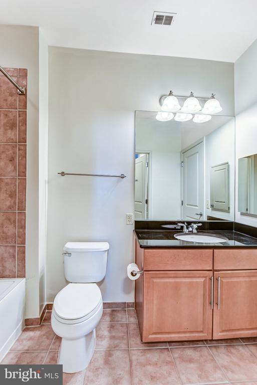 11770 SUNRISE VALLEY DRIVE Unit: 118