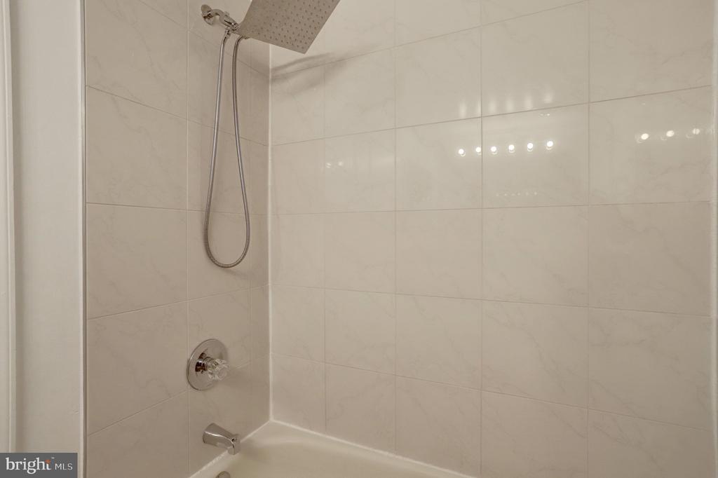 2230 GEORGE C MARSHALL DRIVE Unit: 1218