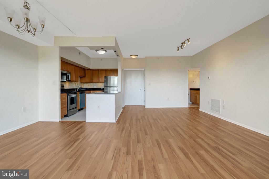2230 GEORGE C MARSHALL DRIVE Unit: 1218