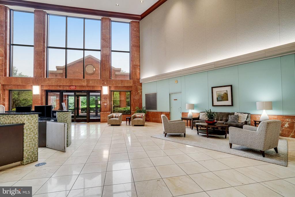 2230 GEORGE C MARSHALL DRIVE Unit: 1218