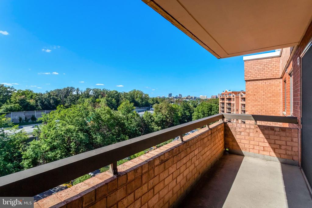 2230 GEORGE C MARSHALL DRIVE Unit: 1218