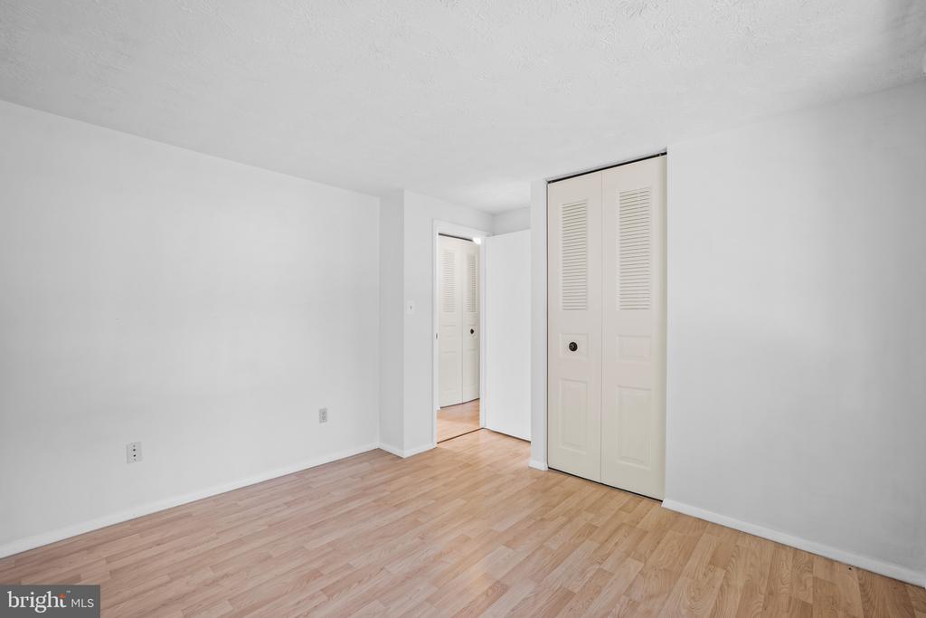 9715 WATER OAK DRIVE