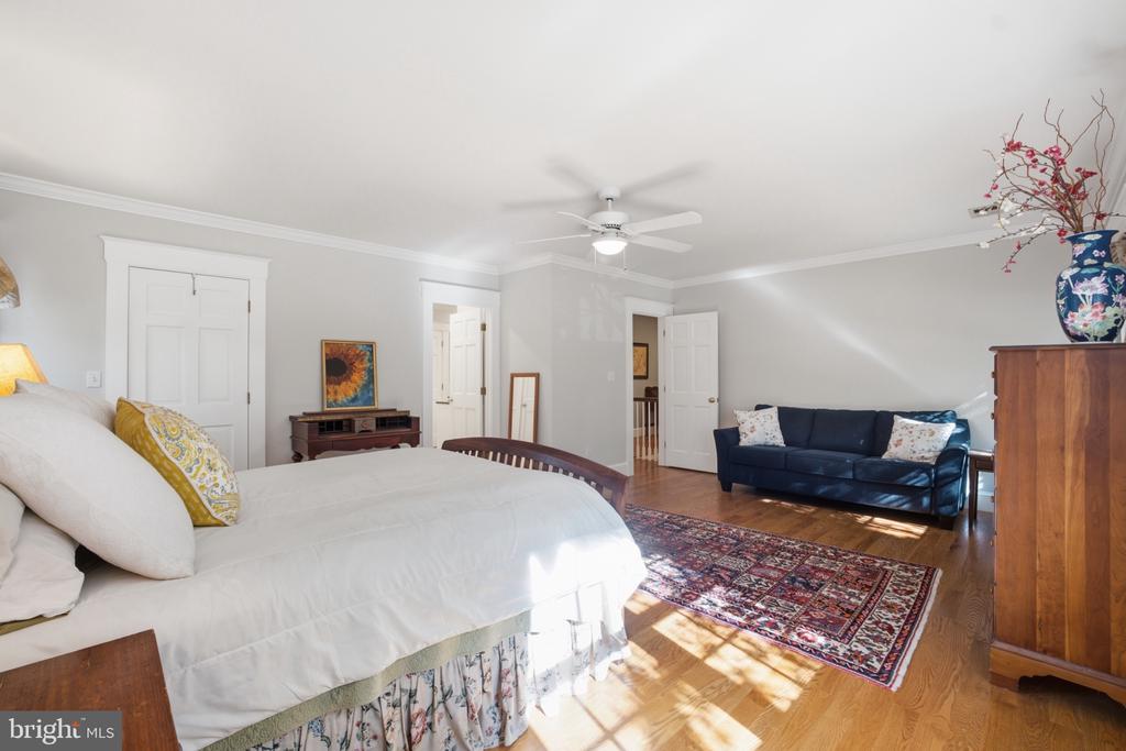 3202 JUNIPER LANE