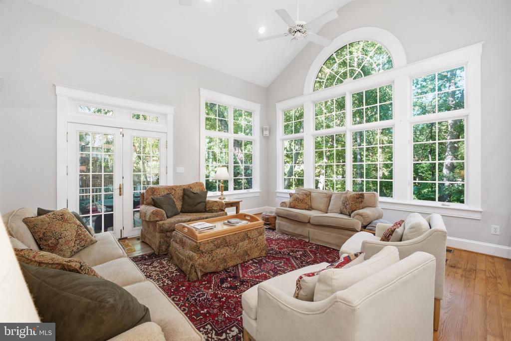 3202 JUNIPER LANE