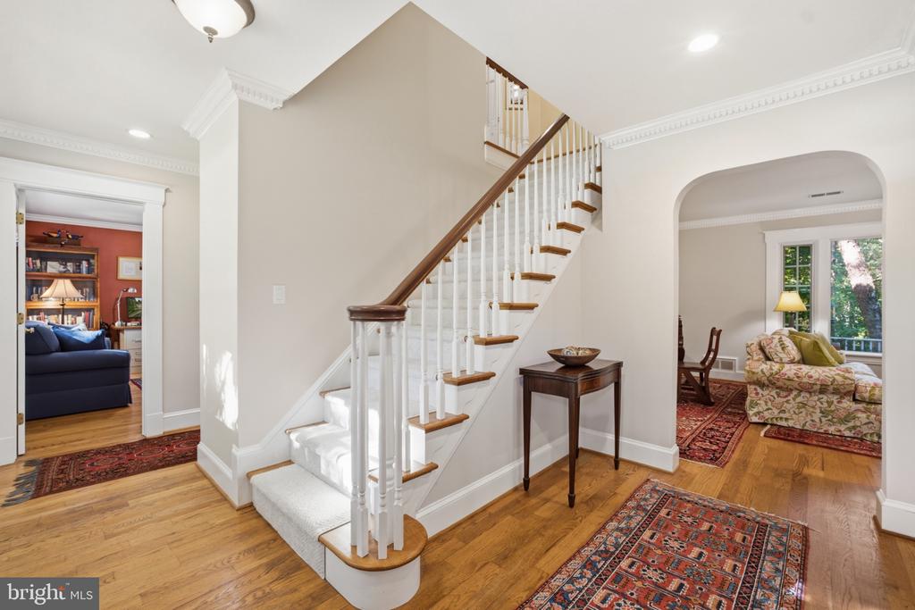 3202 JUNIPER LANE