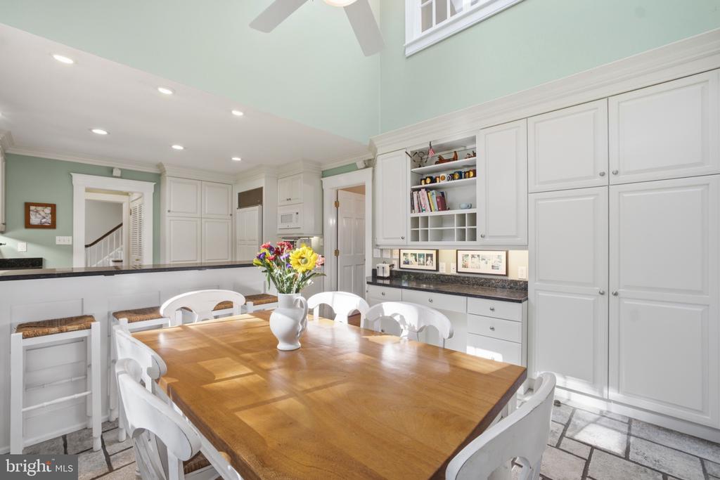 3202 JUNIPER LANE