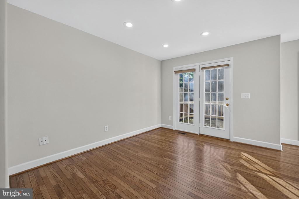 11774 VALLEY RIDGE CIRCLE