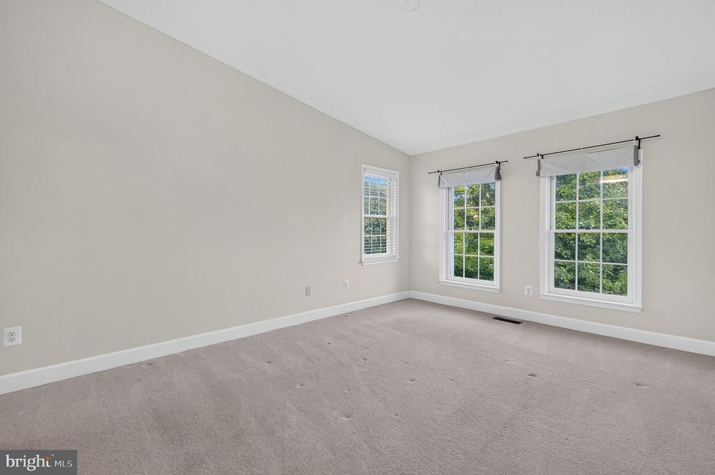 11774 VALLEY RIDGE CIRCLE