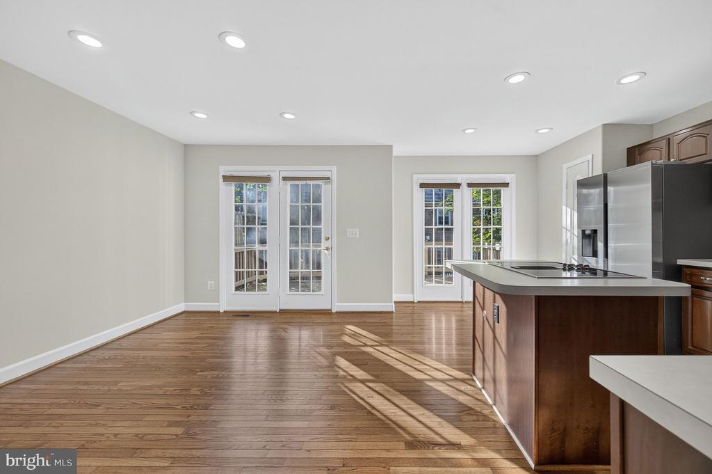 11774 VALLEY RIDGE CIRCLE