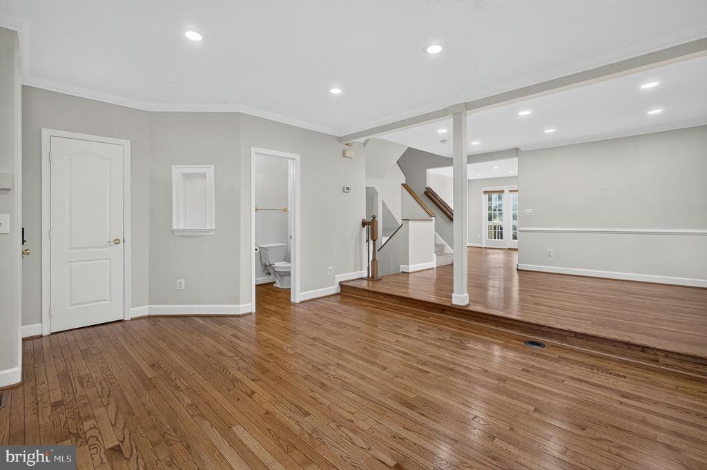 11774 VALLEY RIDGE CIRCLE