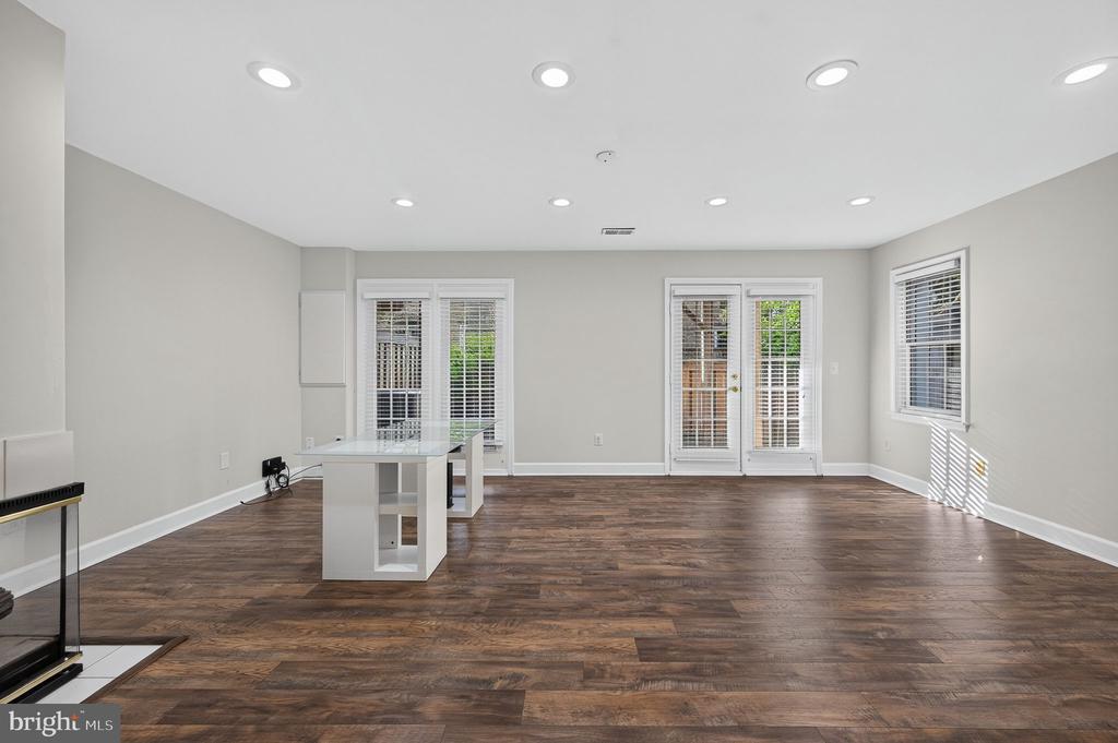 11774 VALLEY RIDGE CIRCLE