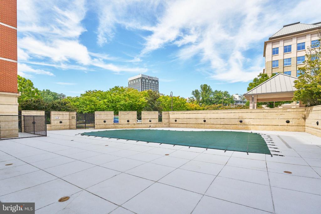 11770 SUNRISE VALLEY DRIVE Unit: 222