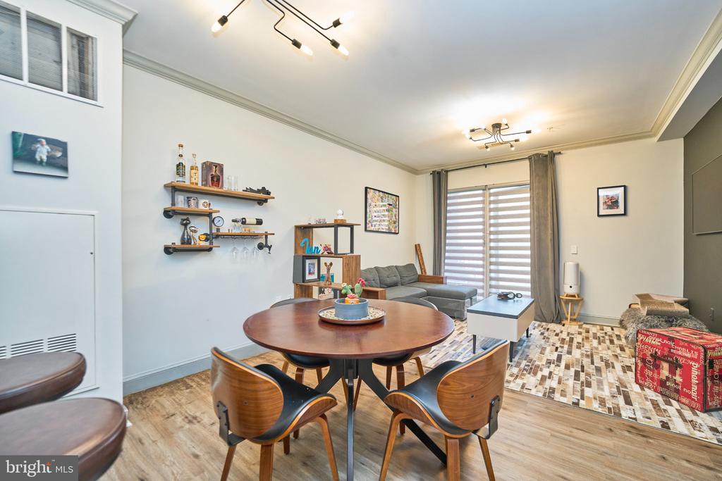 11770 SUNRISE VALLEY DRIVE Unit: 222