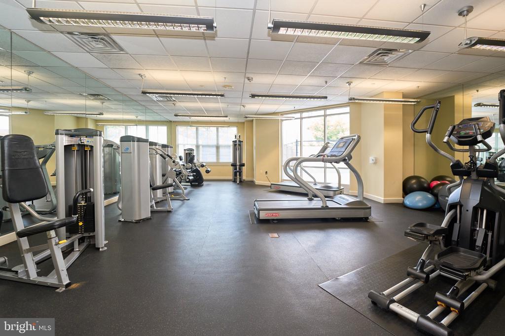 11770 SUNRISE VALLEY DRIVE Unit: 222