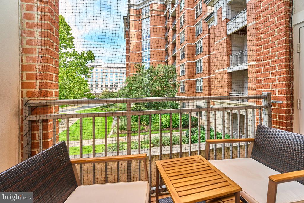 11770 SUNRISE VALLEY DRIVE Unit: 222