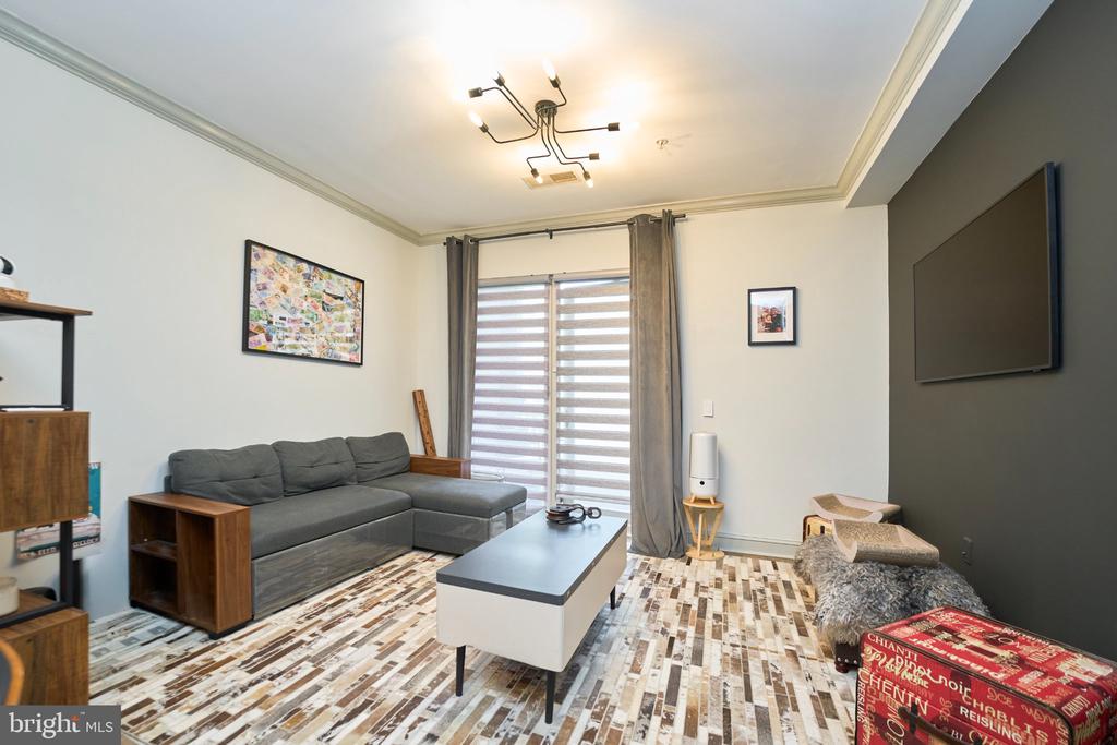11770 SUNRISE VALLEY DRIVE Unit: 222