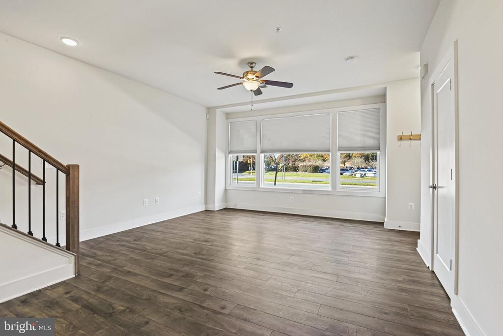 232 VAN BUREN STREET