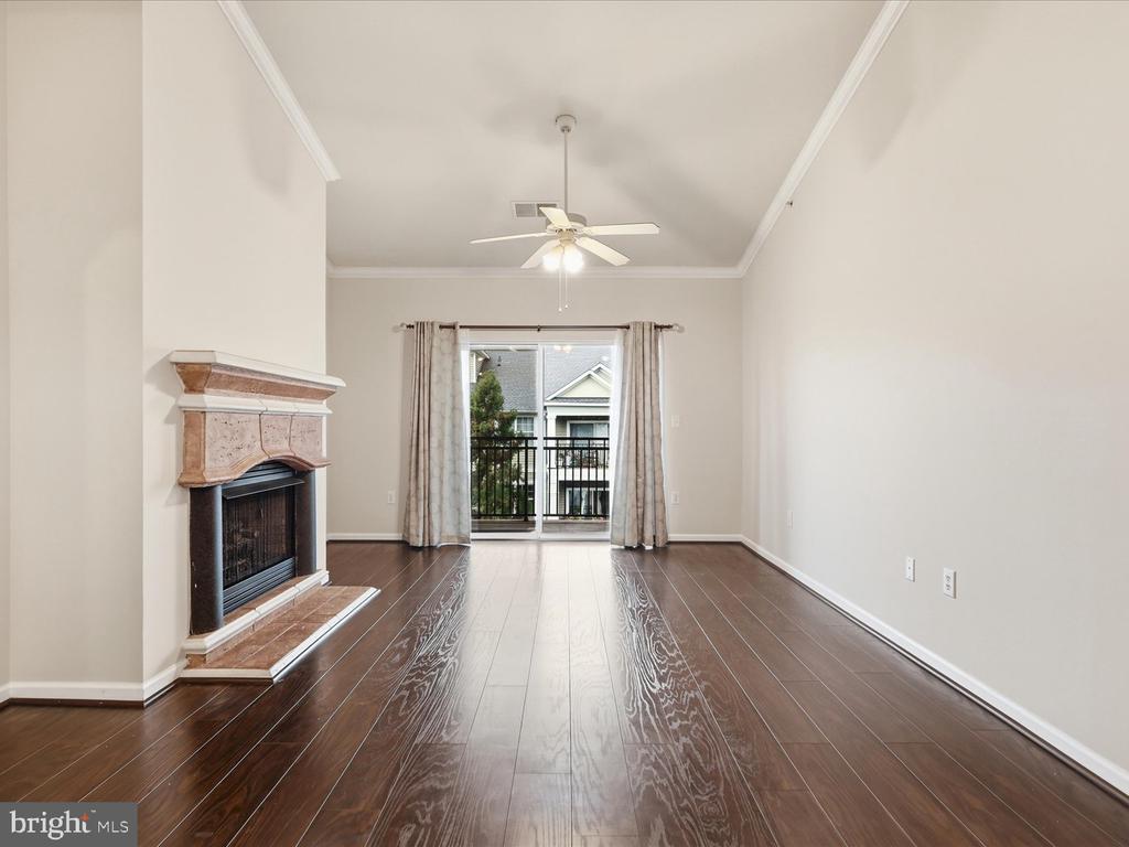 12933 CENTRE PARK CIRCLE Unit: 402