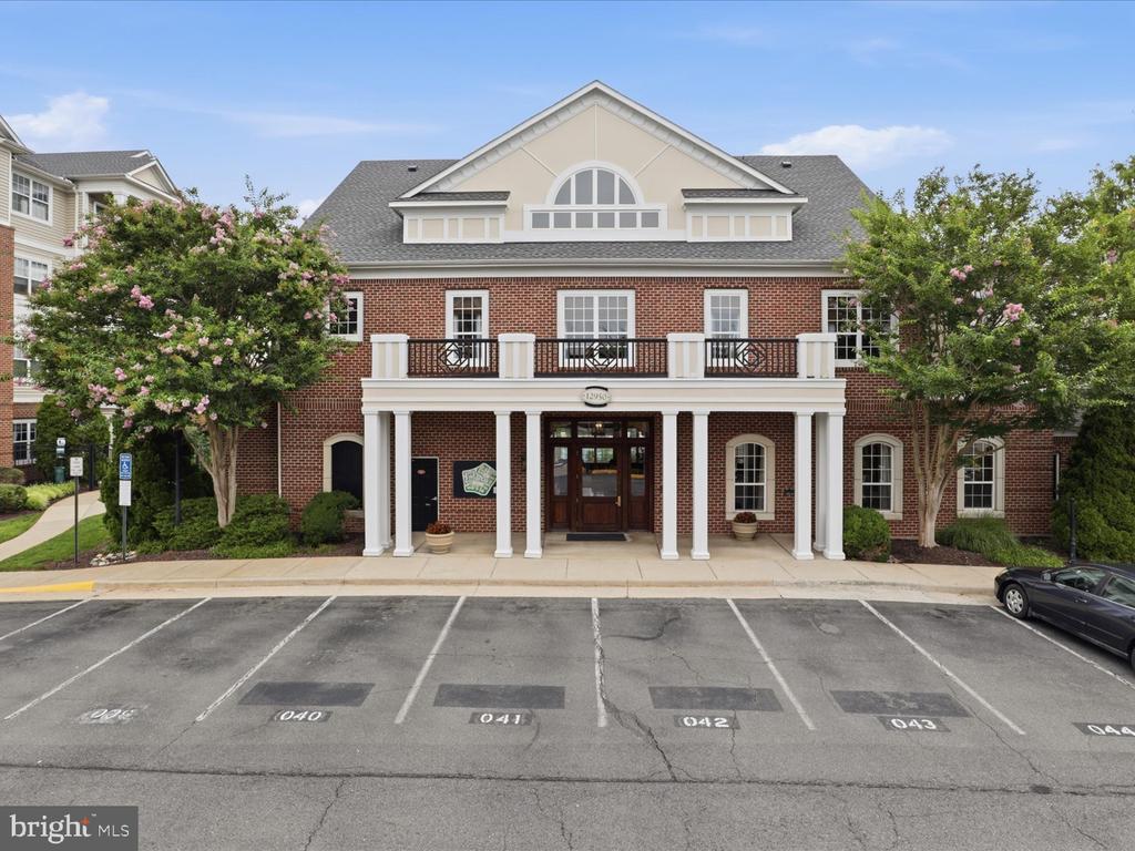 12933 CENTRE PARK CIRCLE Unit: 402