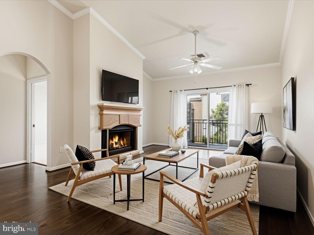 12933 CENTRE PARK CIRCLE Unit: 402