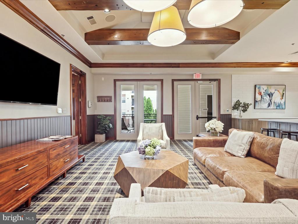 12933 CENTRE PARK CIRCLE Unit: 402