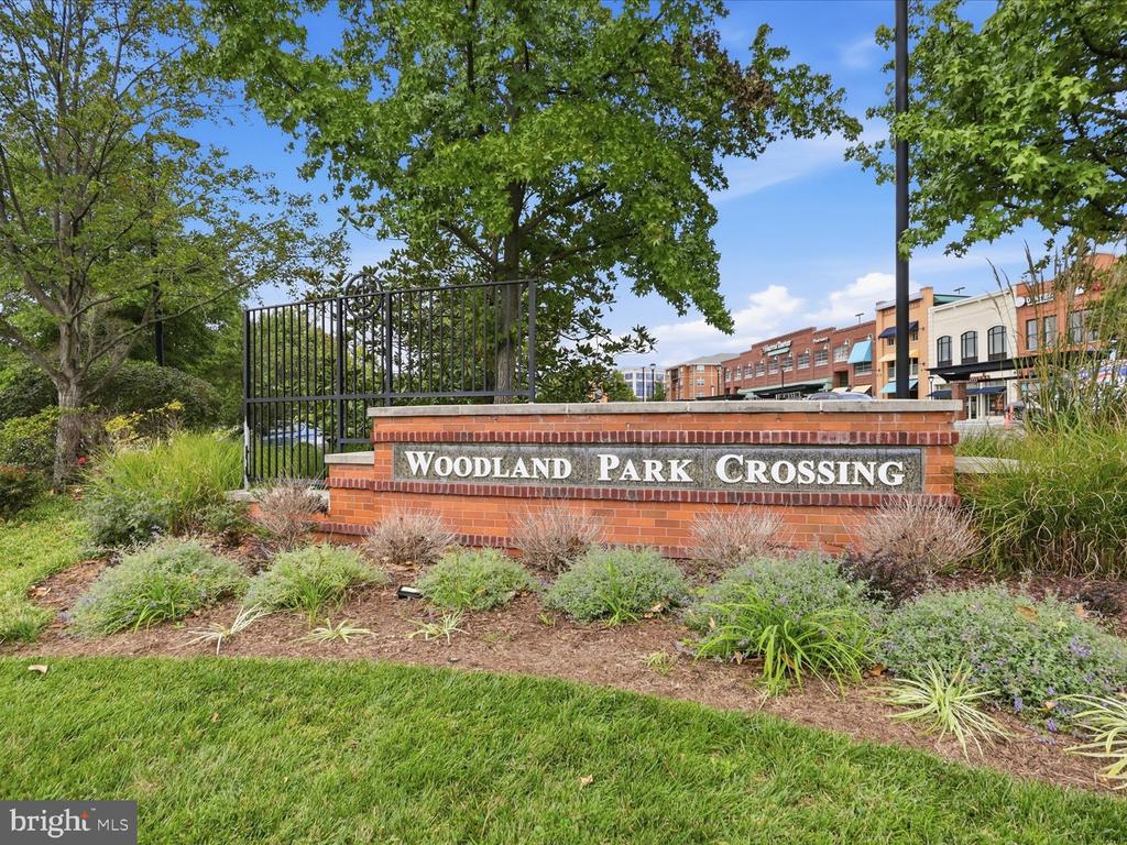 12933 CENTRE PARK CIRCLE Unit: 402