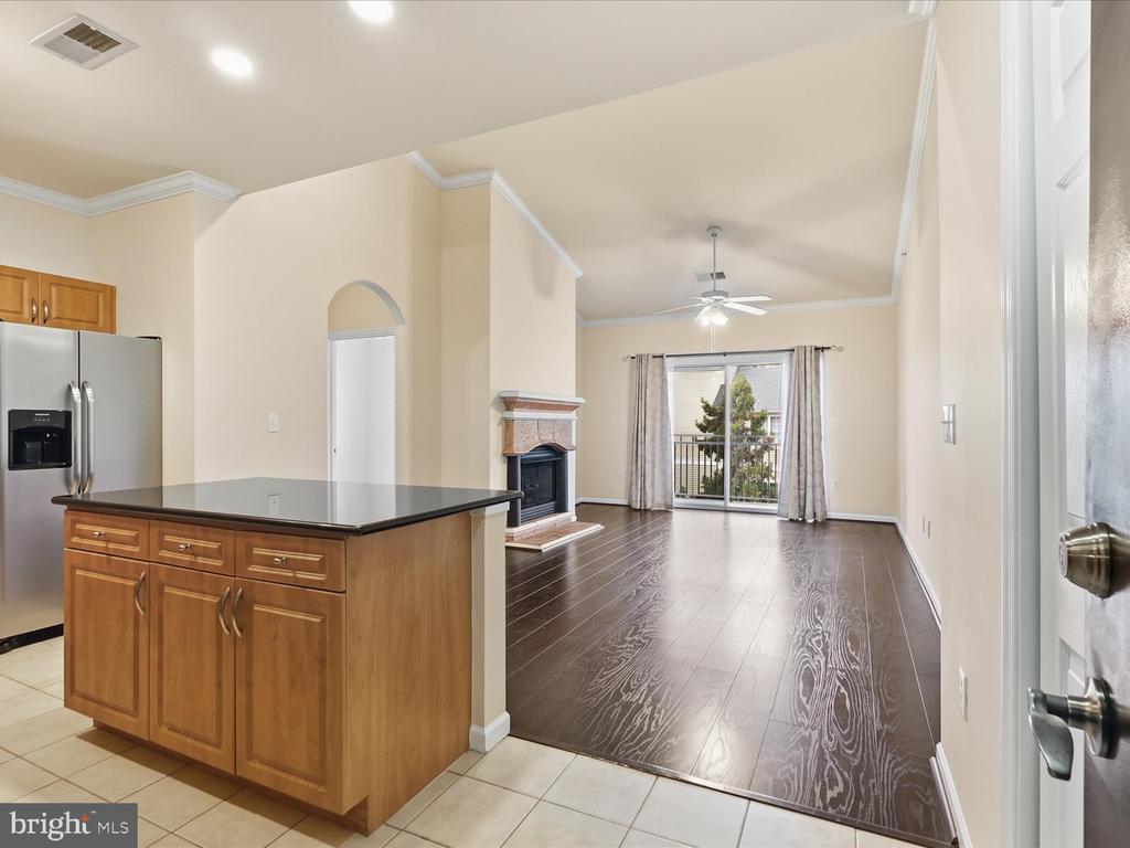 12933 CENTRE PARK CIRCLE Unit: 402