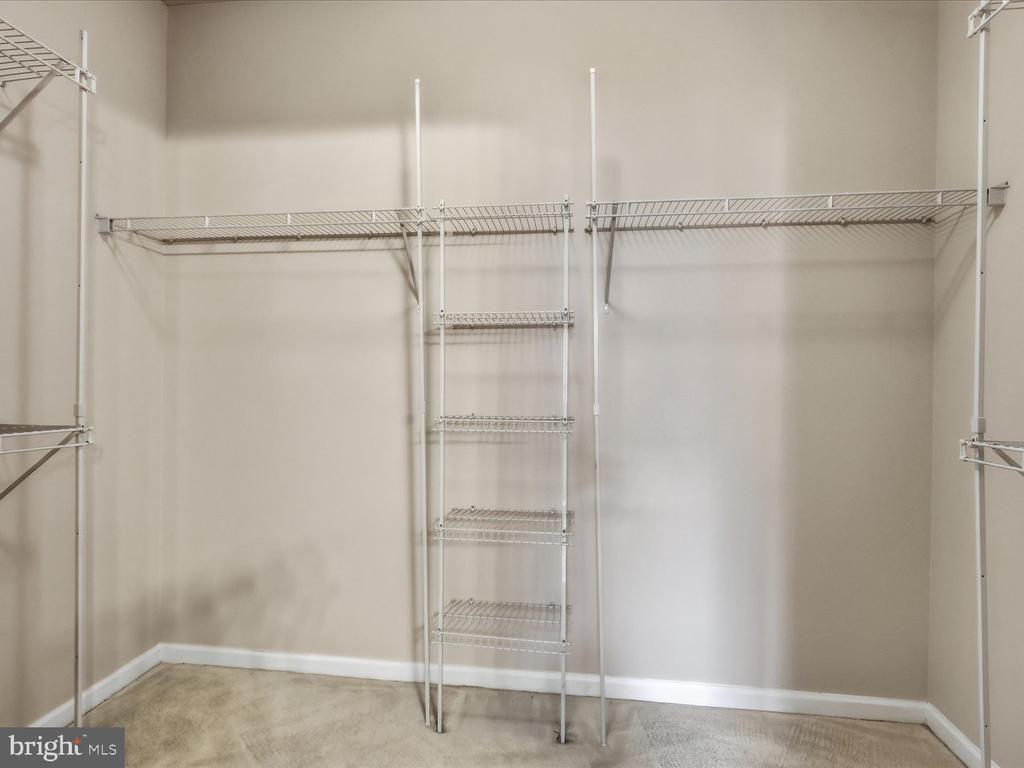 12933 CENTRE PARK CIRCLE Unit: 402