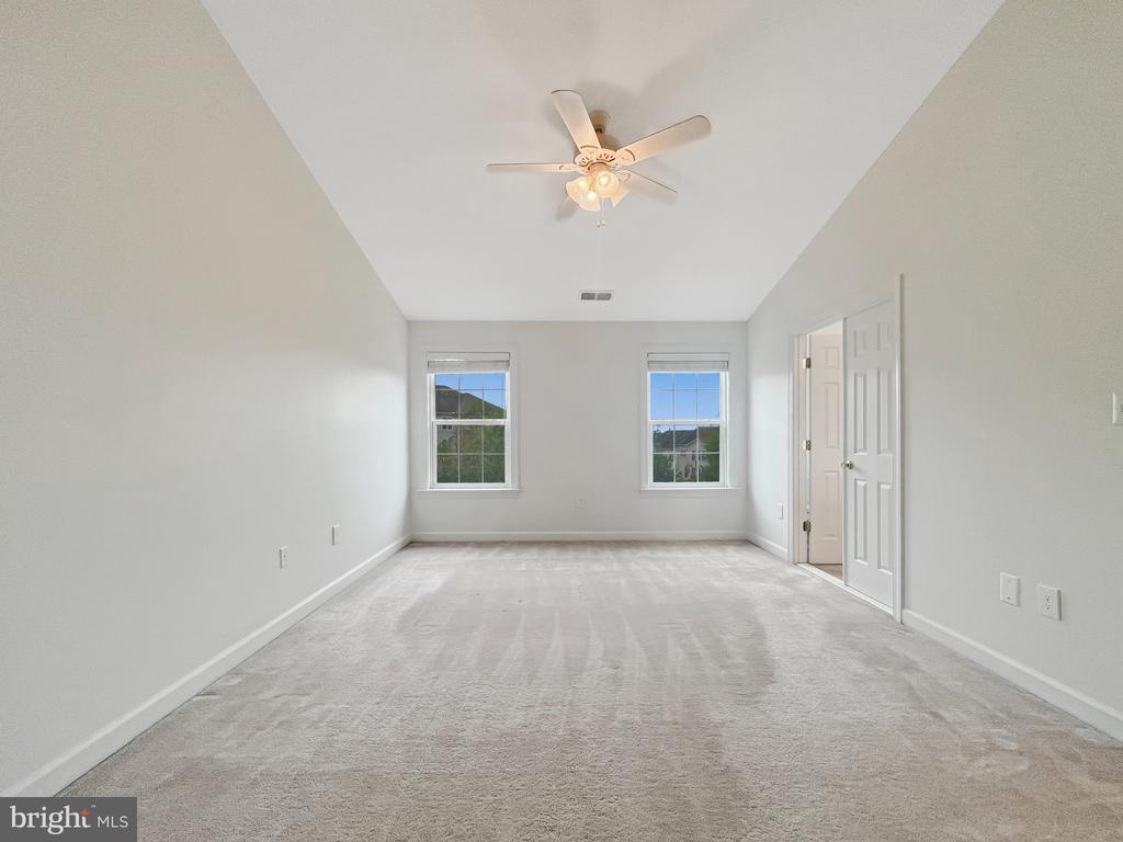 8173 MCCAULEY WAY
