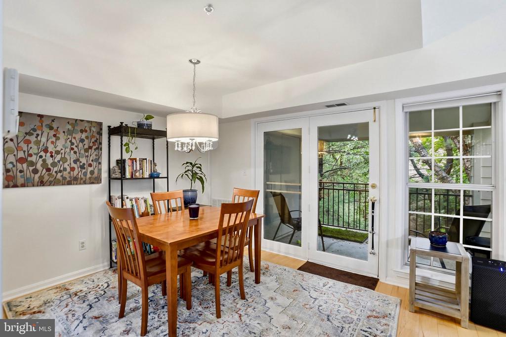 1369 GARDEN WALL CIRCLE Unit: 714