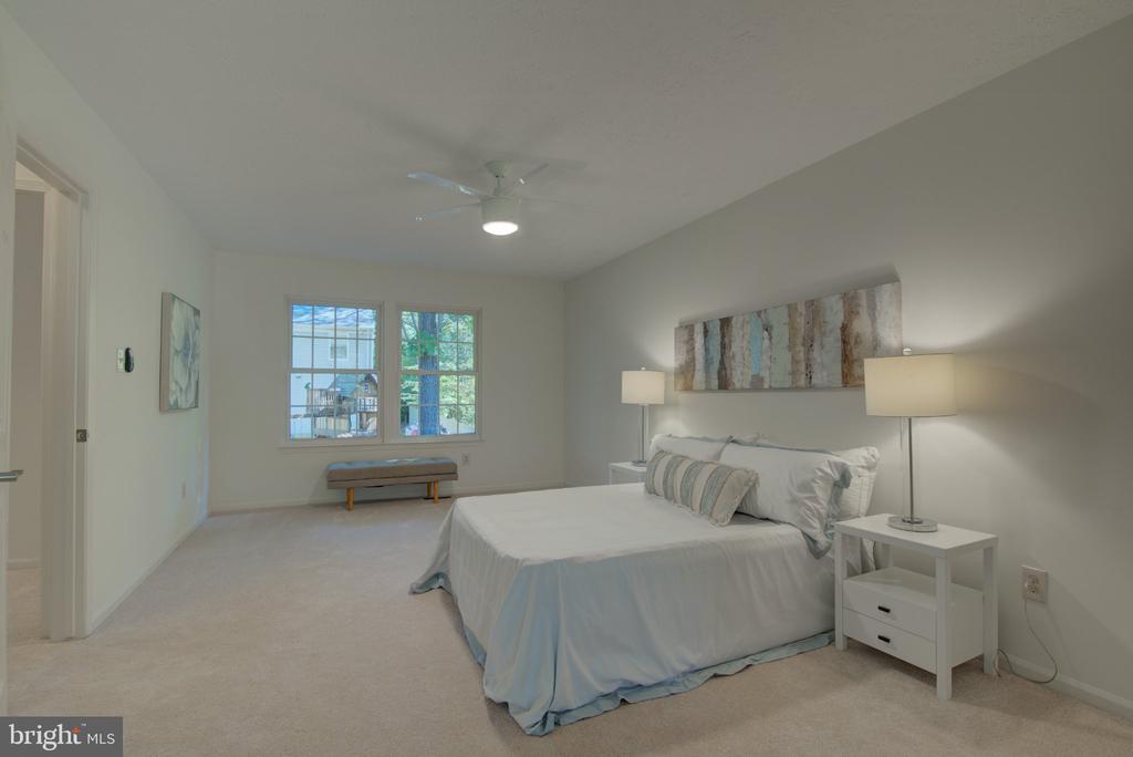 12040 HEATHER DOWN DRIVE