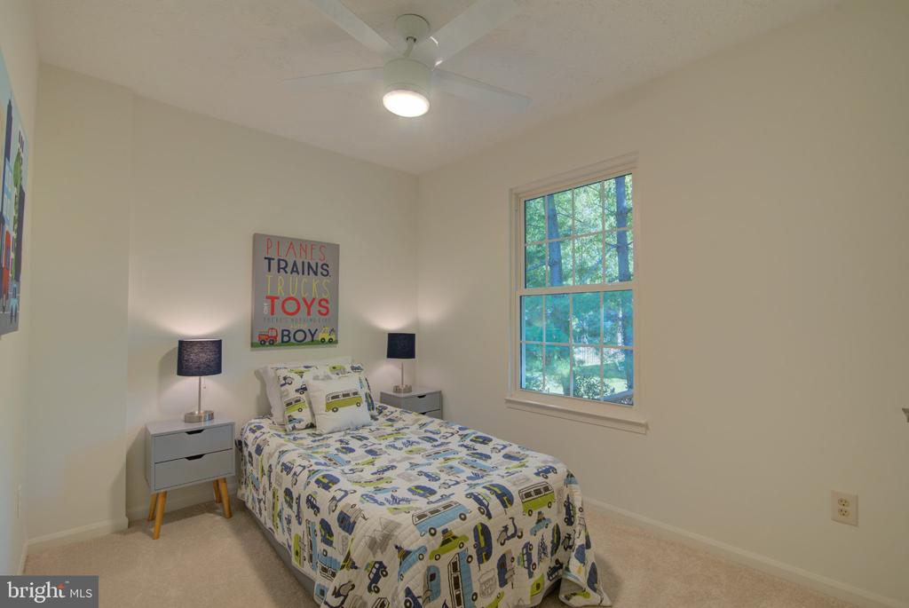 12040 HEATHER DOWN DRIVE