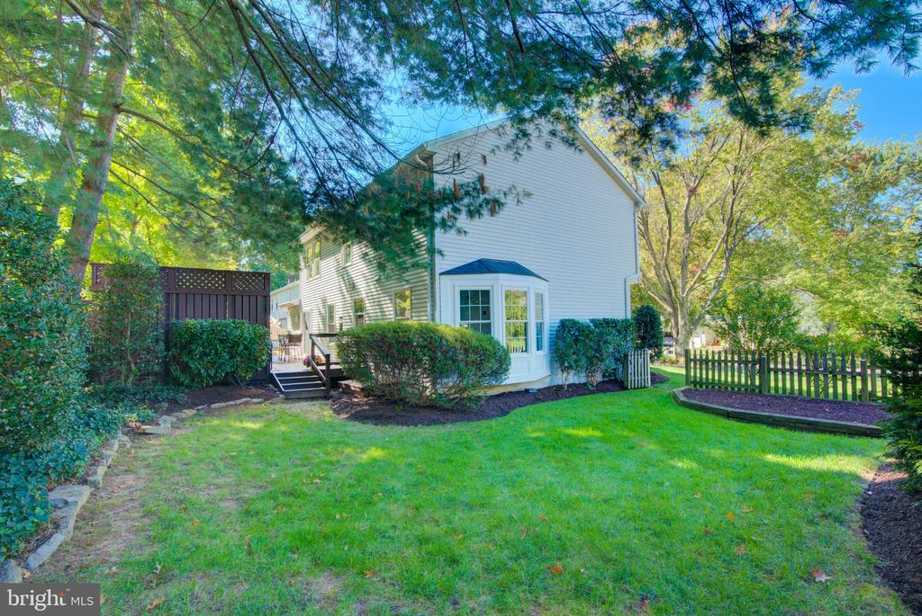 12040 HEATHER DOWN DRIVE