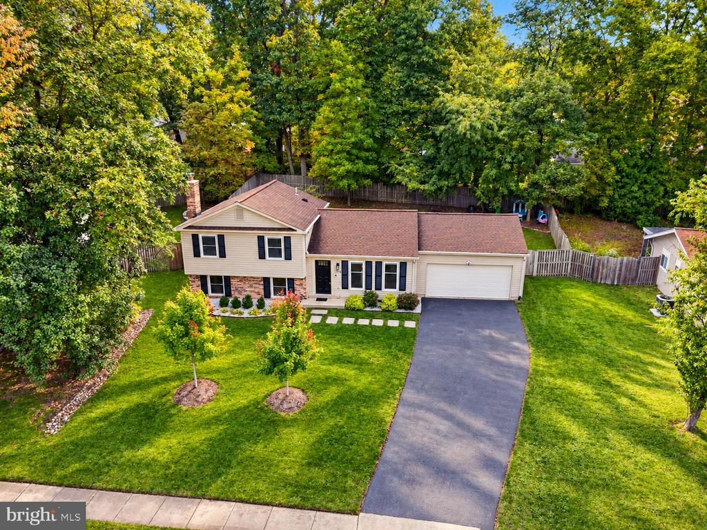 1548 HIDDENBROOK DRIVE