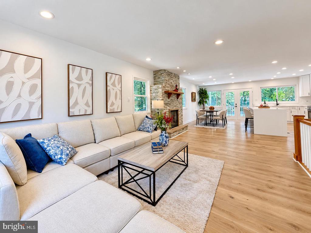 8509 CHERRY VALLEY LANE