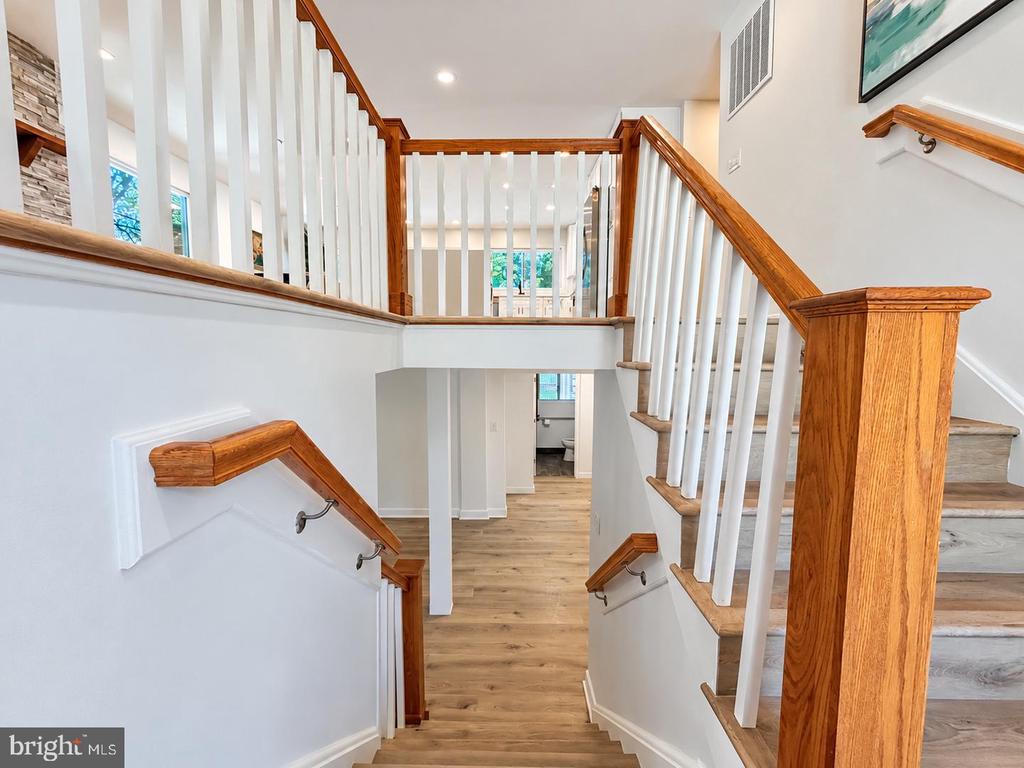 8509 CHERRY VALLEY LANE