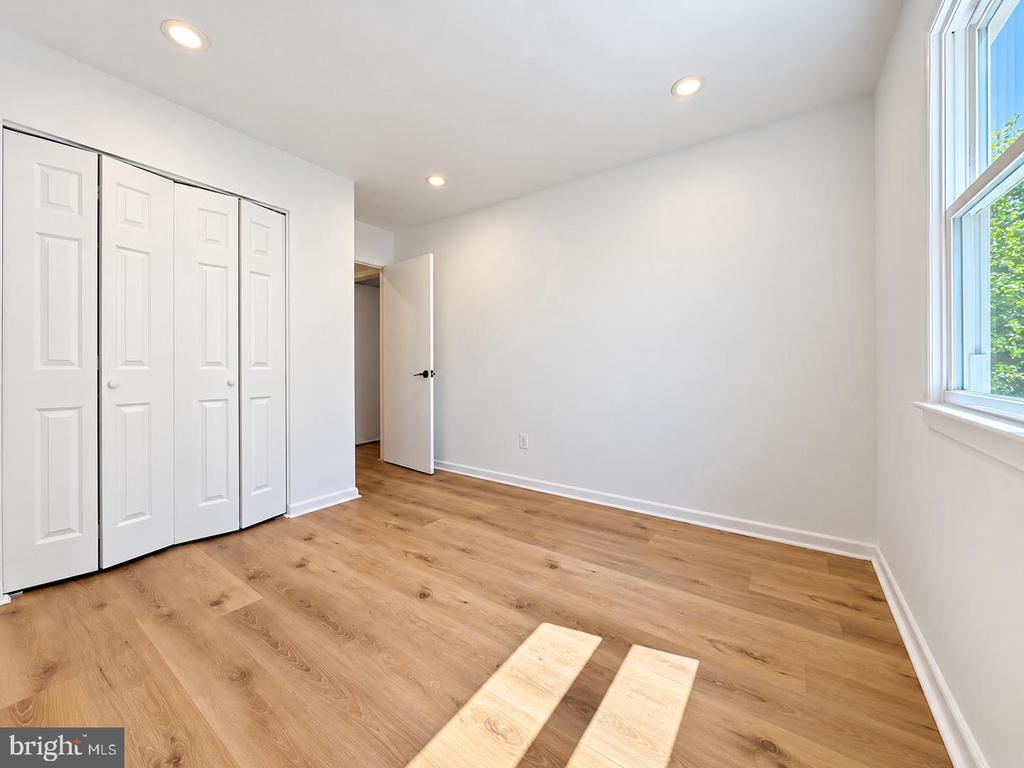 8509 CHERRY VALLEY LANE