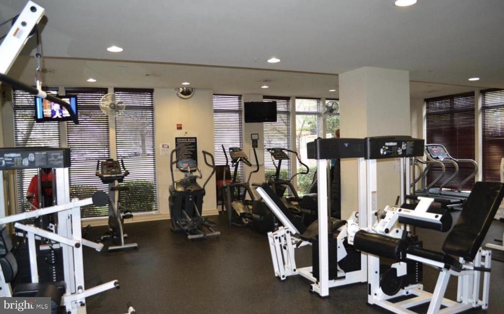 9480 VIRGINIA BOULEVARD Unit: 106