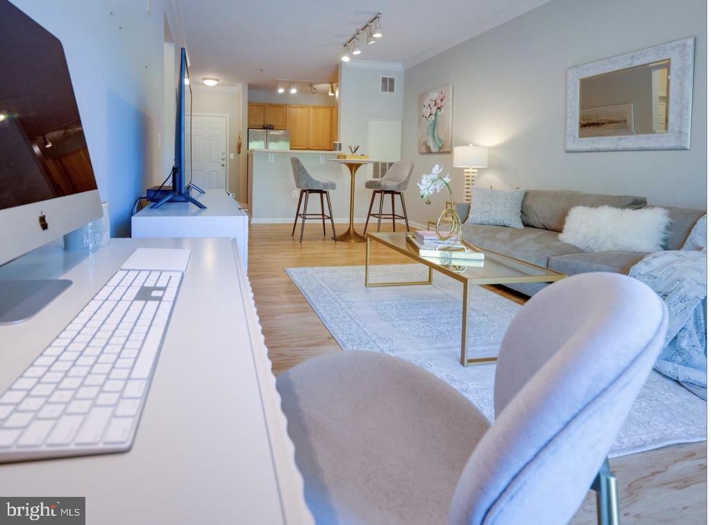 9480 VIRGINIA BOULEVARD Unit: 106