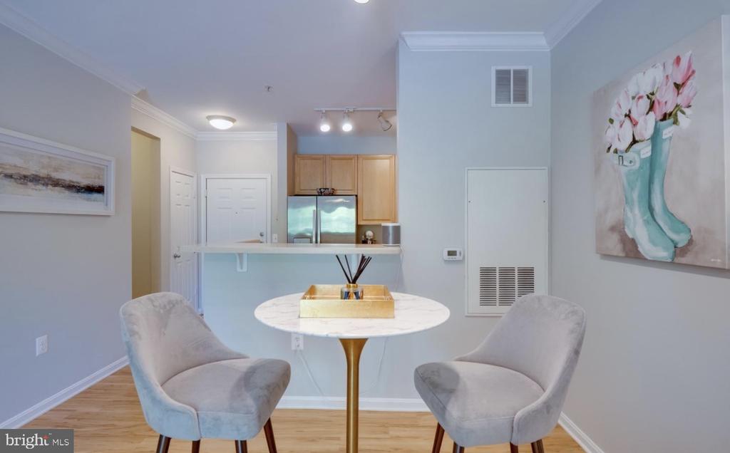 9480 VIRGINIA BOULEVARD Unit: 106