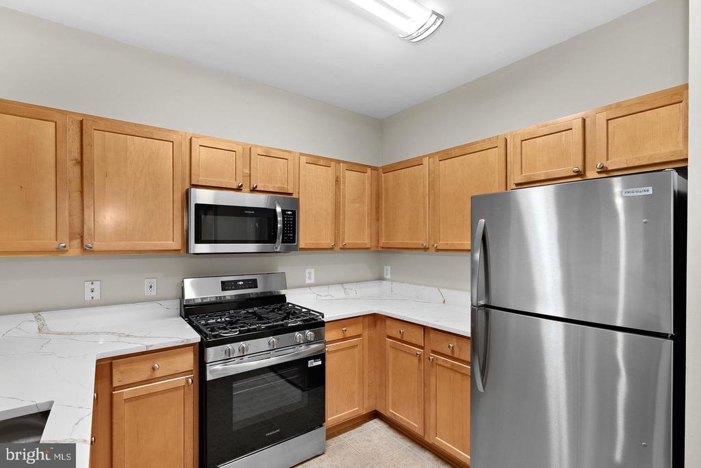 12000 MARKET STREET Unit: 329
