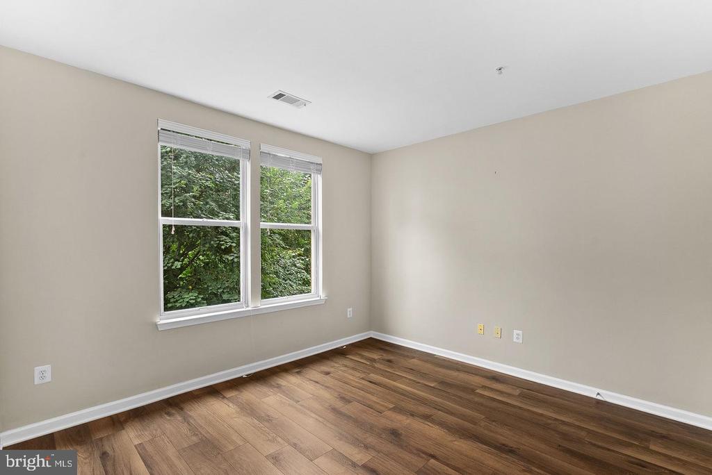 12000 MARKET STREET Unit: 329