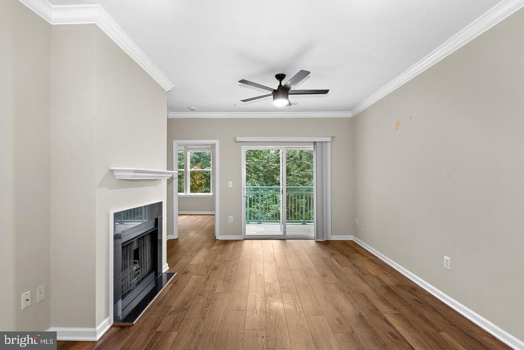 12000 MARKET STREET Unit: 329
