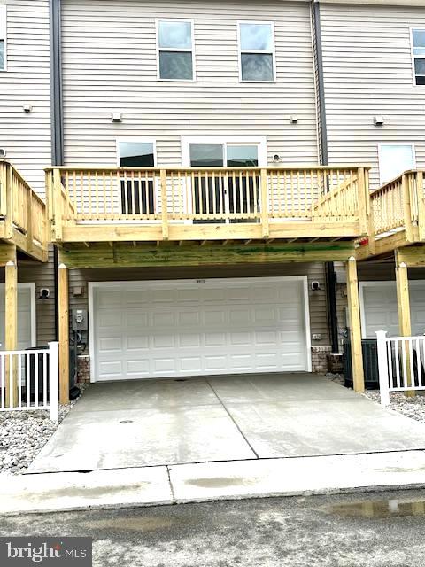 9975 MAGNOLIA RIDGE DR