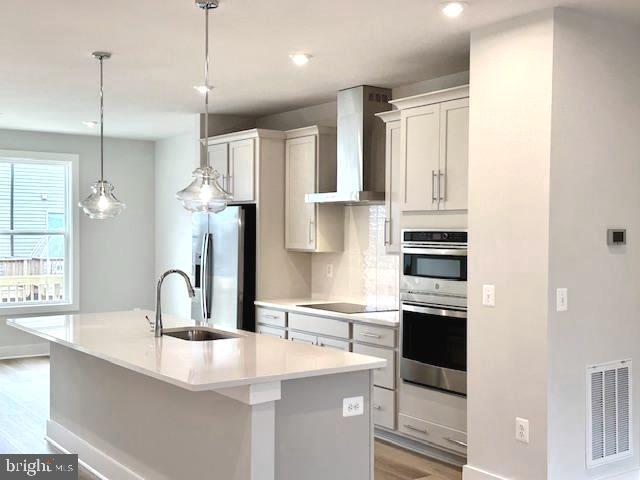 9975 MAGNOLIA RIDGE DR