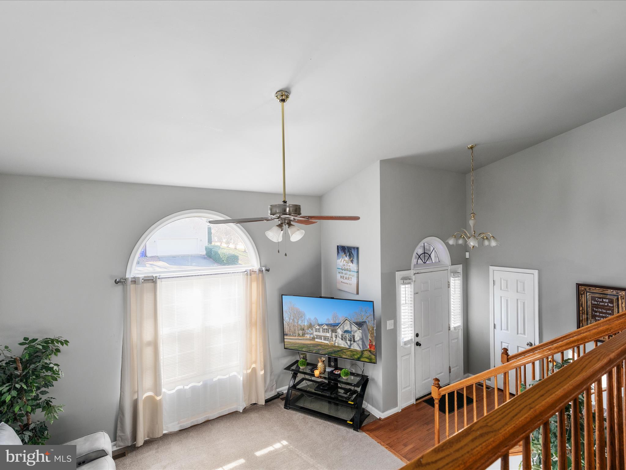 1129 Oakland Dr Dr