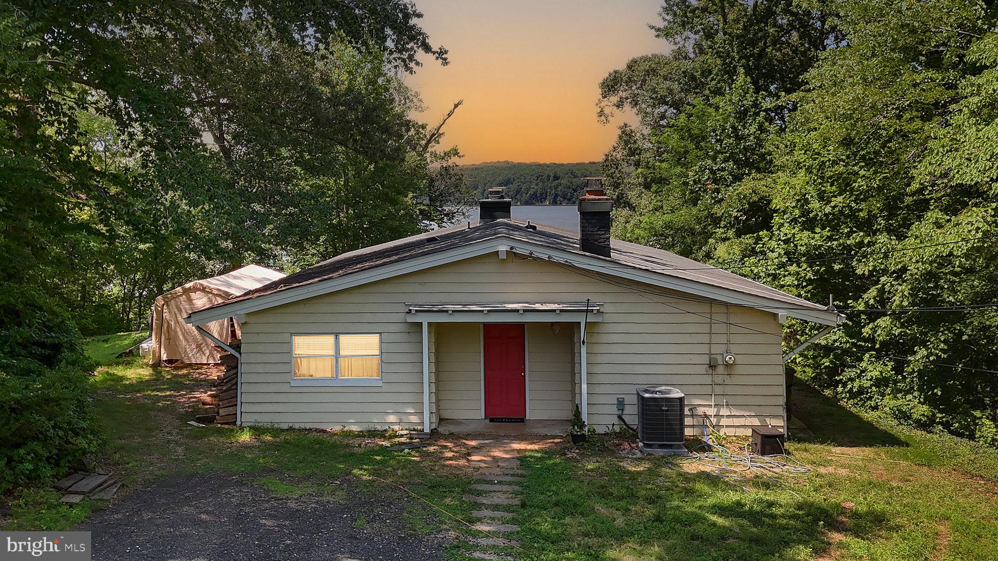 5898 COVE HARBOUR DRIVE