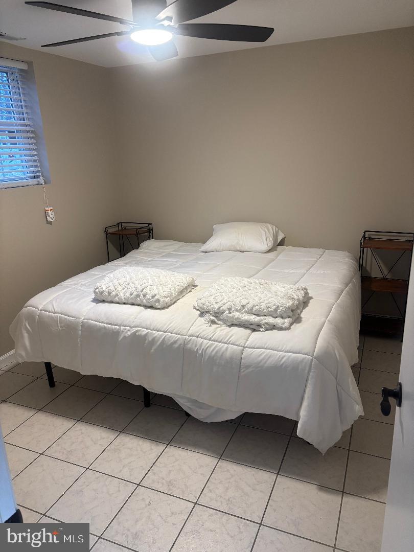 6194 RIVERVIEW DRIVE