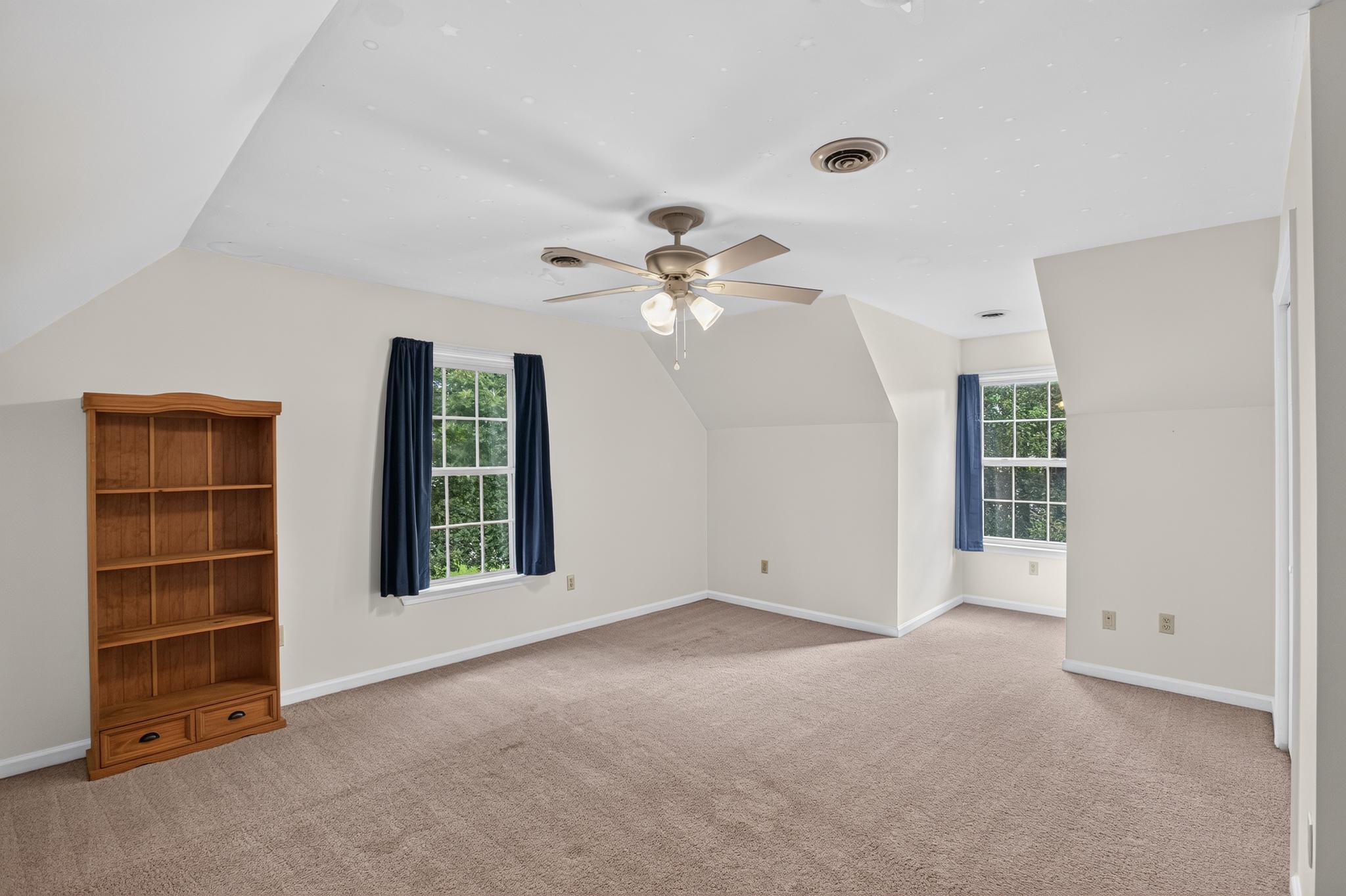 16965 VILLAGE LANE